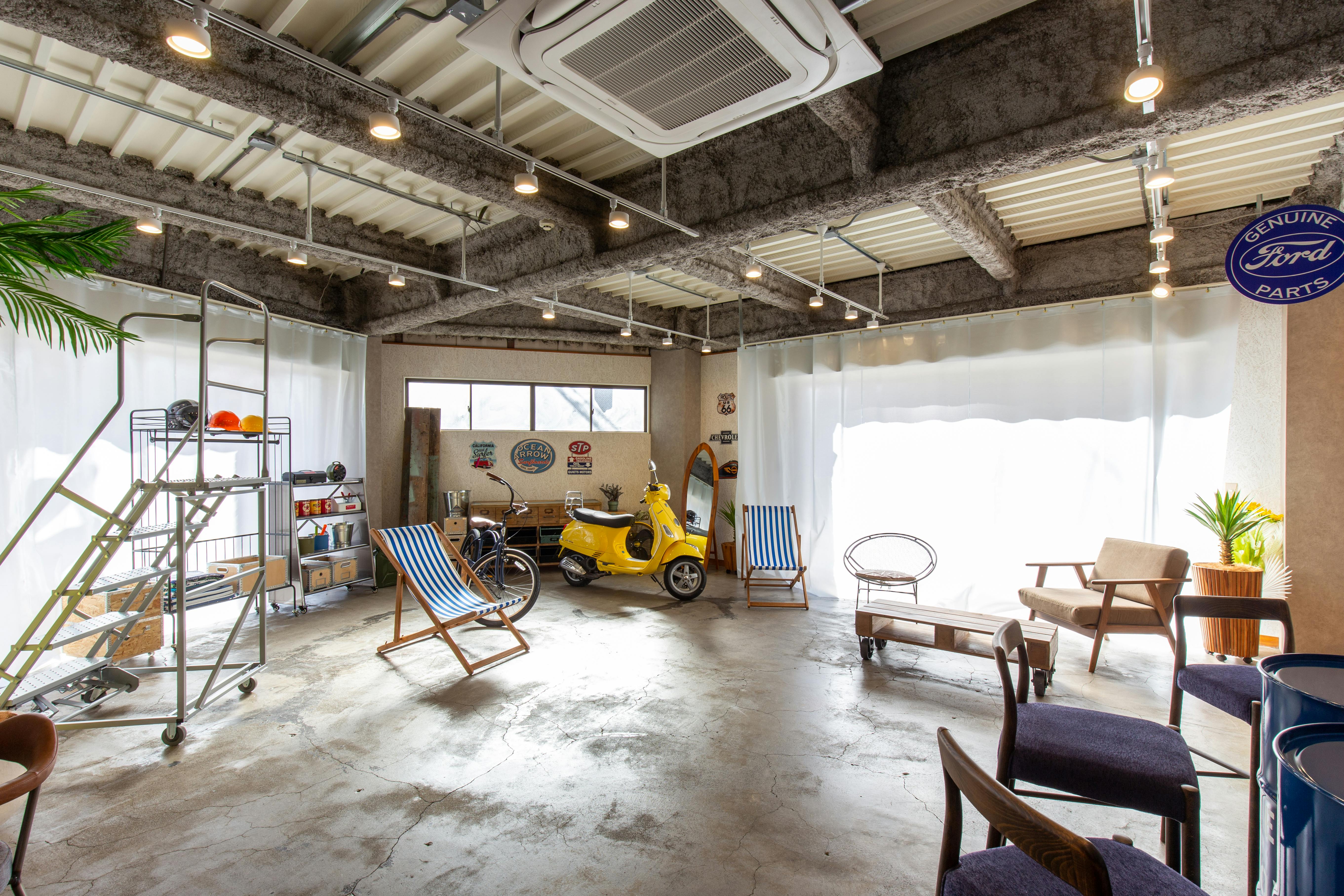 【鶯谷駅9分】車・バイク搬入可能!展示会やイベントに適した24時間利用可能なガレージ風スペース