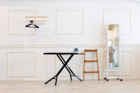 【鶯谷駅9分】車・バイク搬入可能!展示会やイベントに適した24時間利用可能なガレージ風スペース