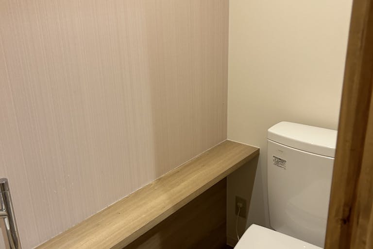 【鎌倉駅3分】観光客も多い鎌倉小町に所在する「鶴岡八幡宮 二の鳥居前」の飲食店舗ビル内居抜きスペースの画像15