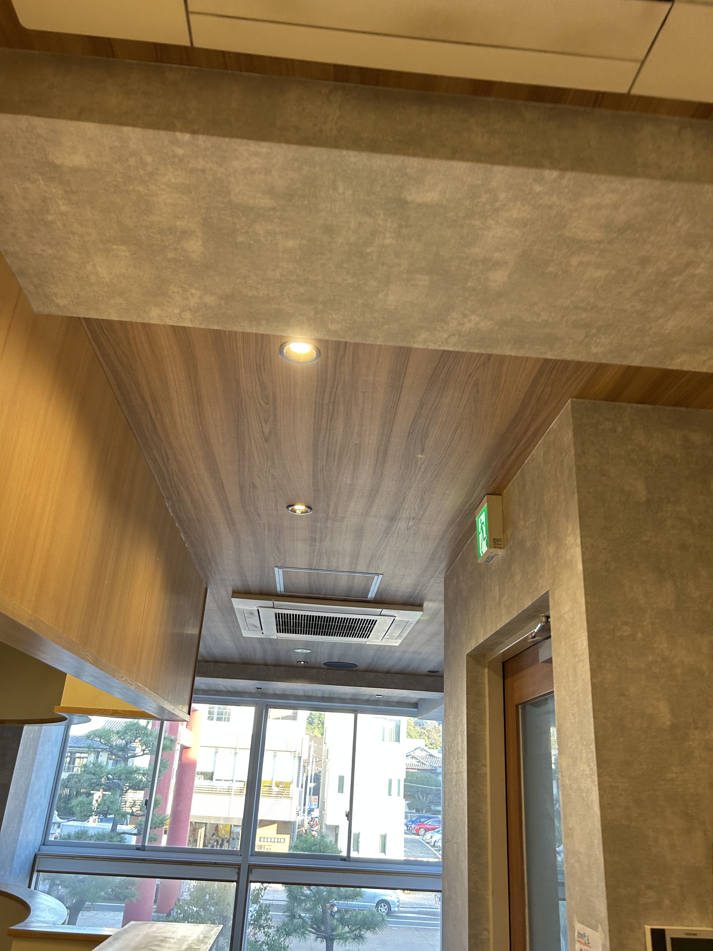 【鎌倉駅3分】観光客も多い鎌倉小町に所在する「鶴岡八幡宮 二の鳥居前」の飲食店舗ビル内居抜きスペースの画像13