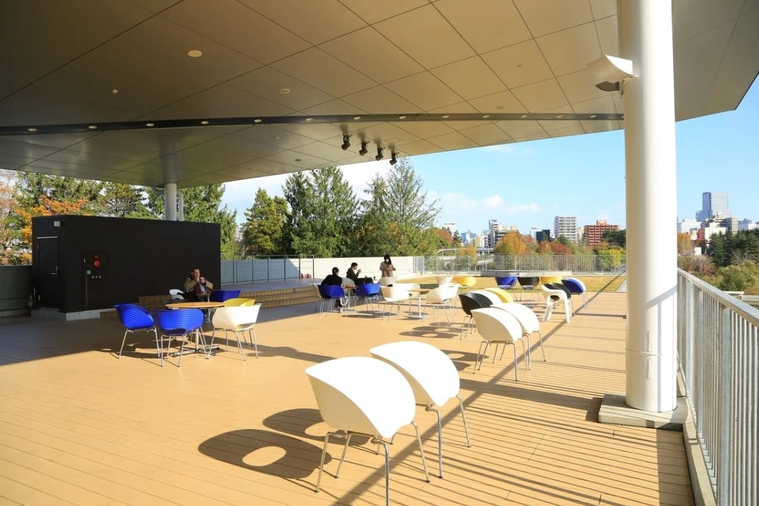 【国際センター駅0分】ポップアップストアやプロモーションイベントに適した開放的なイベントスペース(屋外テラス)