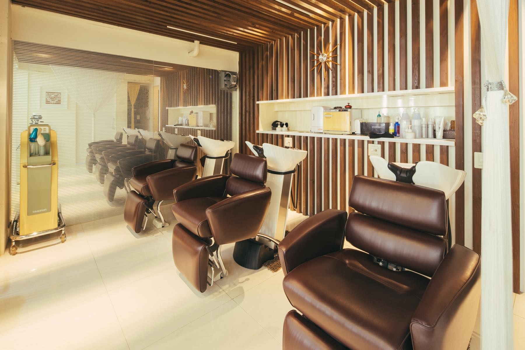 【明治神宮前・原宿駅2分】竹下通りからすぐにある大人美容院のイベントスペースの画像8