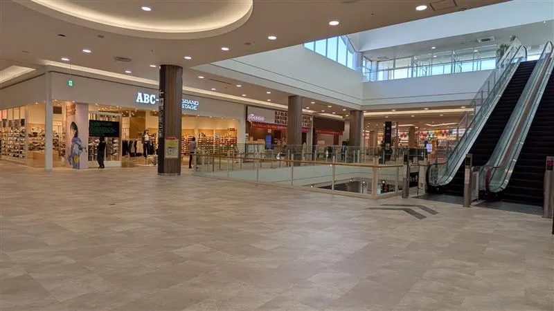 【イオンモール名取】3Fあおばコート(西側)