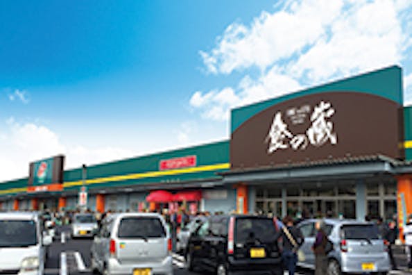 【HIヒロセスーパーコンボ臼杵店】プロモーションイベントに最適なホームセンターの食品側レジ横ギフトコーナー