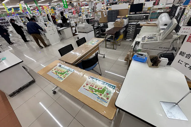 【HIヒロセスーパーコンボ臼杵店】プロモーションイベントに最適なホームセンターの食品側レジ横ギフトコーナーの画像4