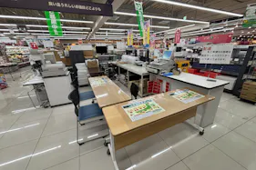 【HIヒロセスーパーコンボ臼杵店】プロモーションイベントに最適なホームセンターの食品側レジ横ギフトコーナー