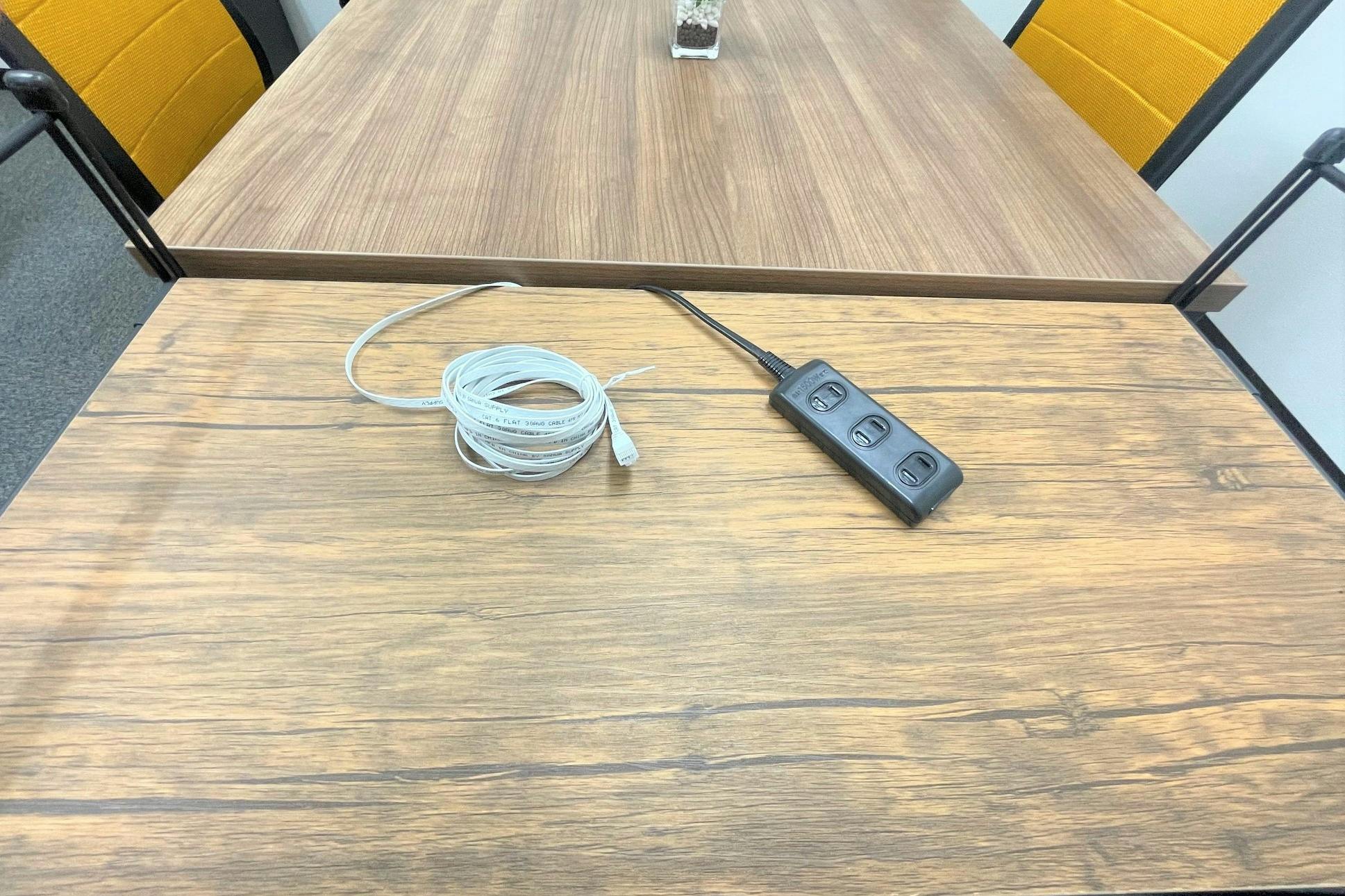 LAN ケーブル 4M