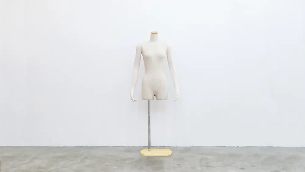 【矢場町駅5分】展示会やポップアップストアに最適な視認性抜群な白を基調とした路面レンタルスペースの画像13