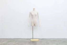 【矢場町駅5分】展示会やポップアップストアに最適な視認性抜群な白を基調とした路面レンタルスペース