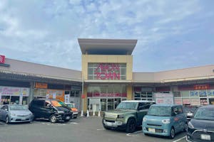 【イオンタウン東習志野】キッチンカーでの出店に最適な施設メイン出入口付近にある屋外スペース