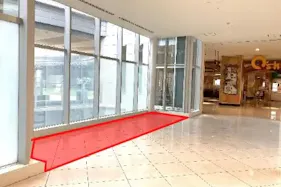 【あべのキューズモール】「⑭3F スカイコート横」ファミリー向けのプロモーションイベントや小規模物販に最適なフードコート前催事スペース