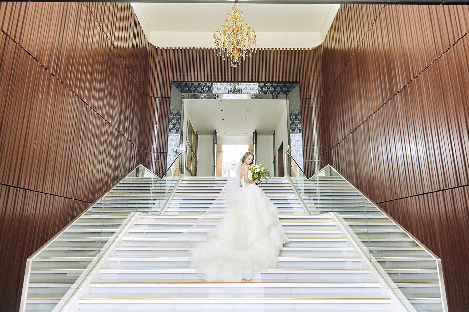 【栃木県宇都宮市】ブライダル撮影や動画撮影に利用可能な、開放感のあるイベントスぺース（チャペル）