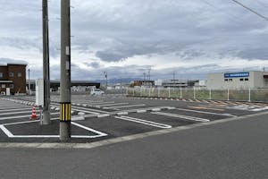 【ダイナム宮崎昭栄店ゆったり館】キッチンカー出店やプロモーションイベントに最適なアミューズメント施設のイベントスペース