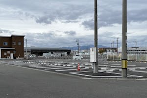 【ダイナム宮崎昭栄店ゆったり館】キッチンカー出店やプロモーションイベントに最適なアミューズメント施設のイベントスペース