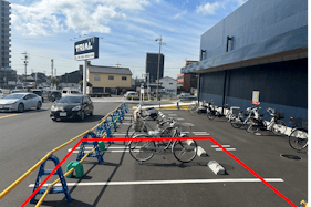 【メガセンタートライアル大府店】キッチンカー(調理営業)出店限定/屋外スペース【電源準備中の為発電機などご準備下さい】