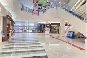 【イオンモール千葉ニュータウン】モール棟1Fコスモスコート