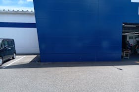 【スーパーセンタートライアル関店】キッチンカー(調理営業)出店限定/屋外スペース