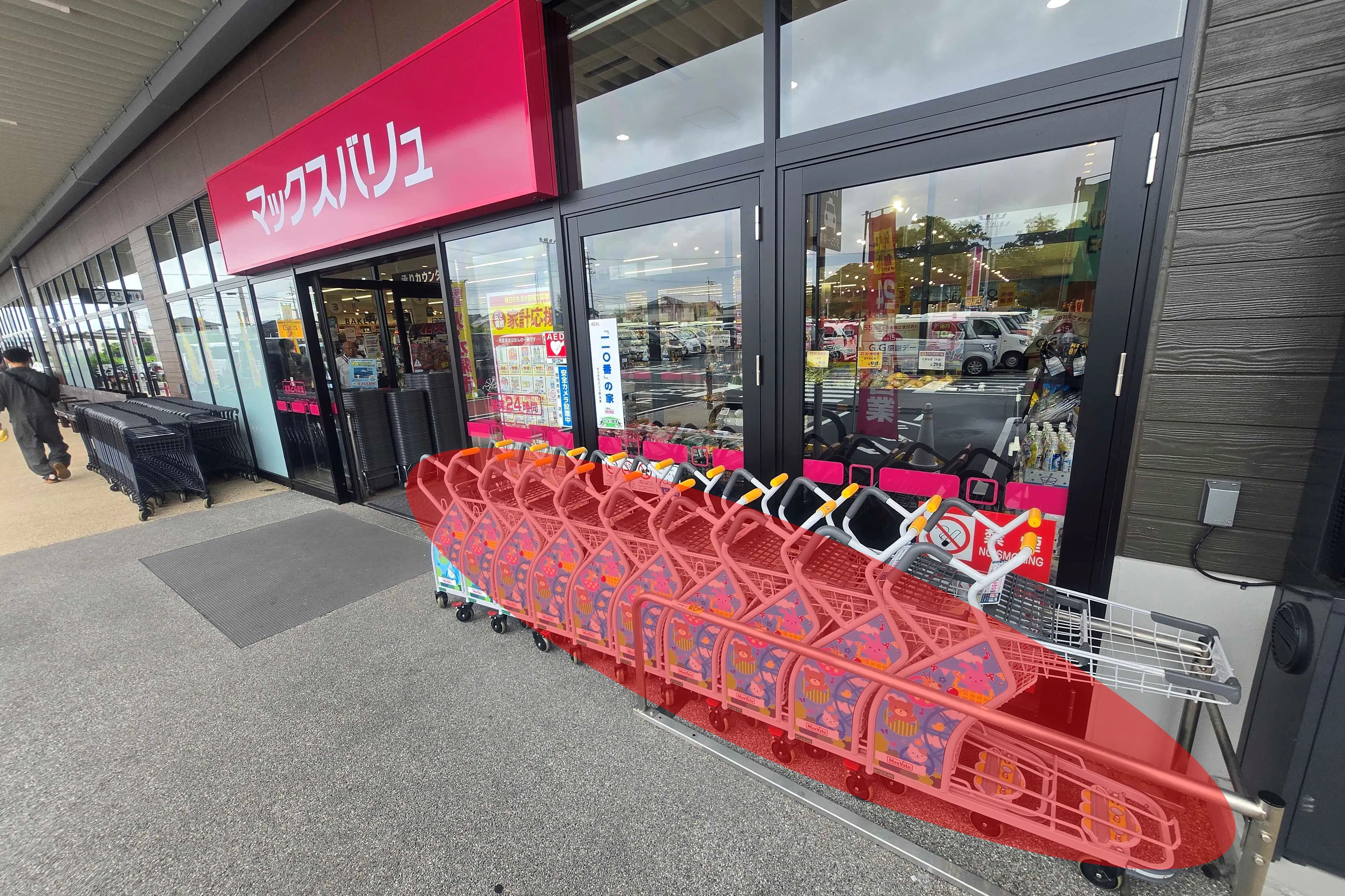 【イオンタウン浜松新橋】販促プロモーションや物販に最適な大型スーパーにある入口近くのイベントスペース