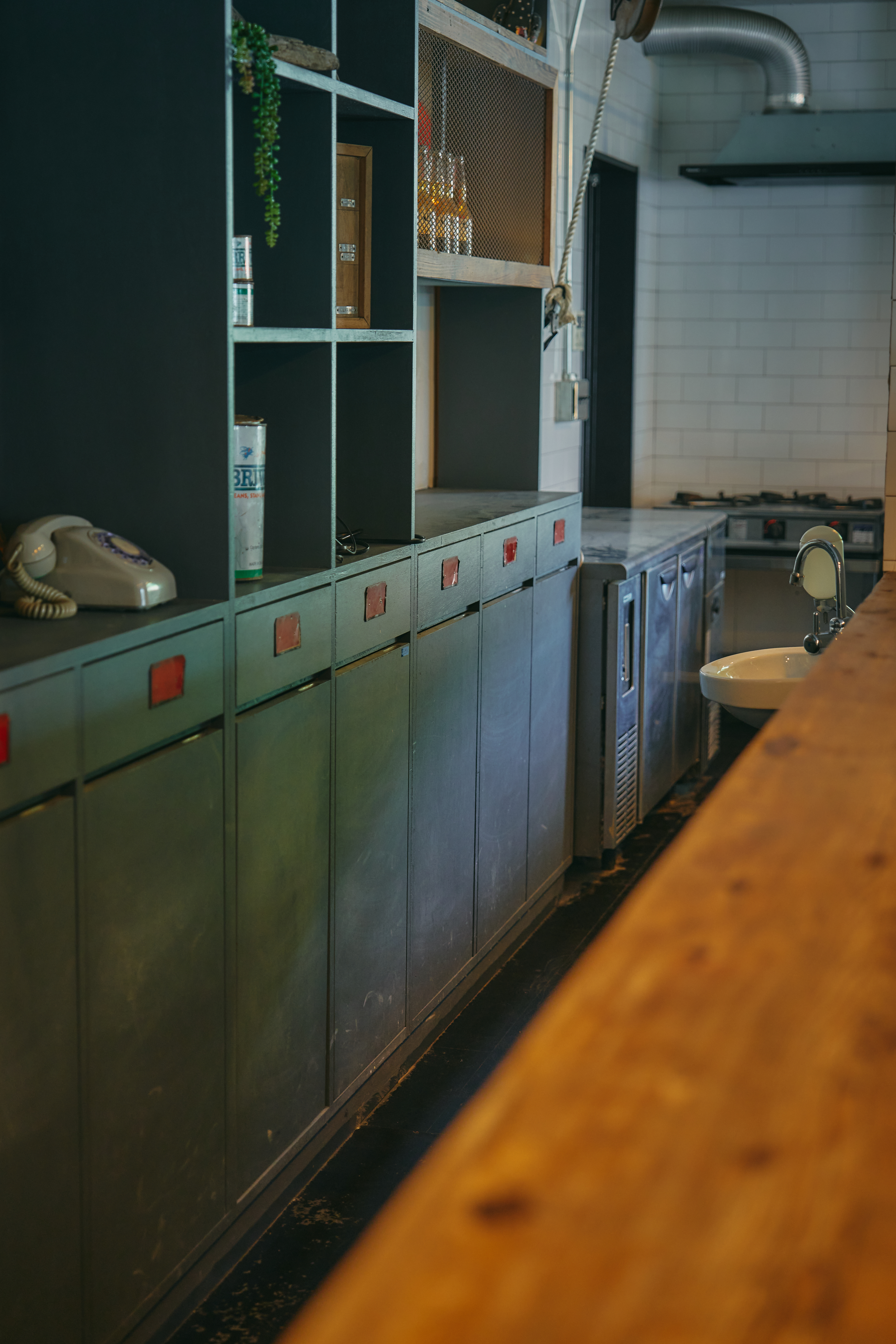 【木更津市】アパレル・アート系の展示会や撮影会等に最適なカリフォルニアインダストリアルスタイルが特徴なレンタルスペース