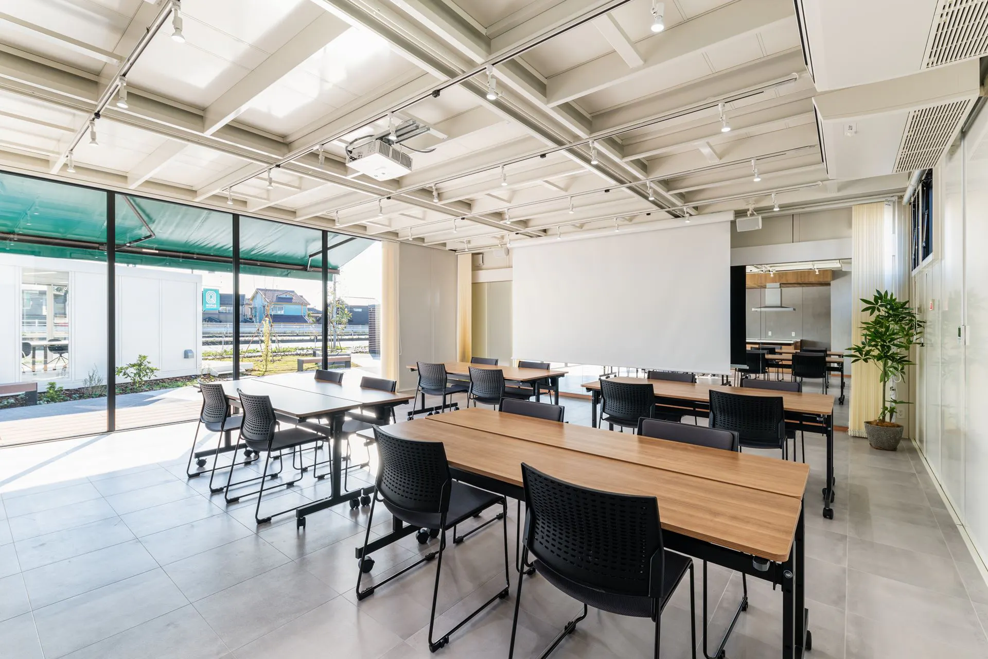 【埼玉県春日部市】自主企画マルシェやワークショップに最適なお手頃価格のレンタルスペース「Community」/敷地全体の貸切イベント開催も可能!