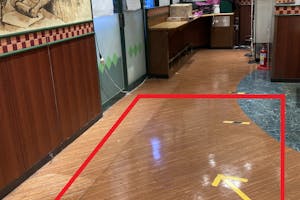 【クイーンズ伊勢丹 小石川店】食物販に適した店内イベントスペース