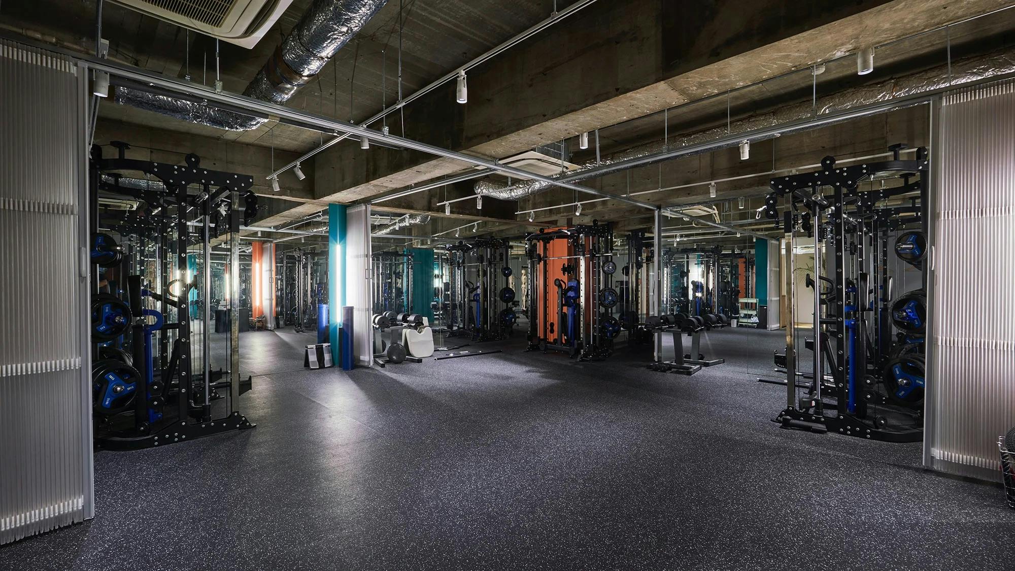 【中洲川端駅1分】スタートアップ向けワークショップやイベントに最適なイベントスペース×コワーキング×パーソナルジムスペース