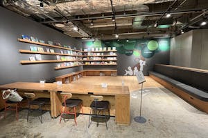 【TSUTAYA BOOKSTORE 宮交シティ】物販や販促プロモーションに最適な視認性の高いキッズスペースを活用したレンタルスペース