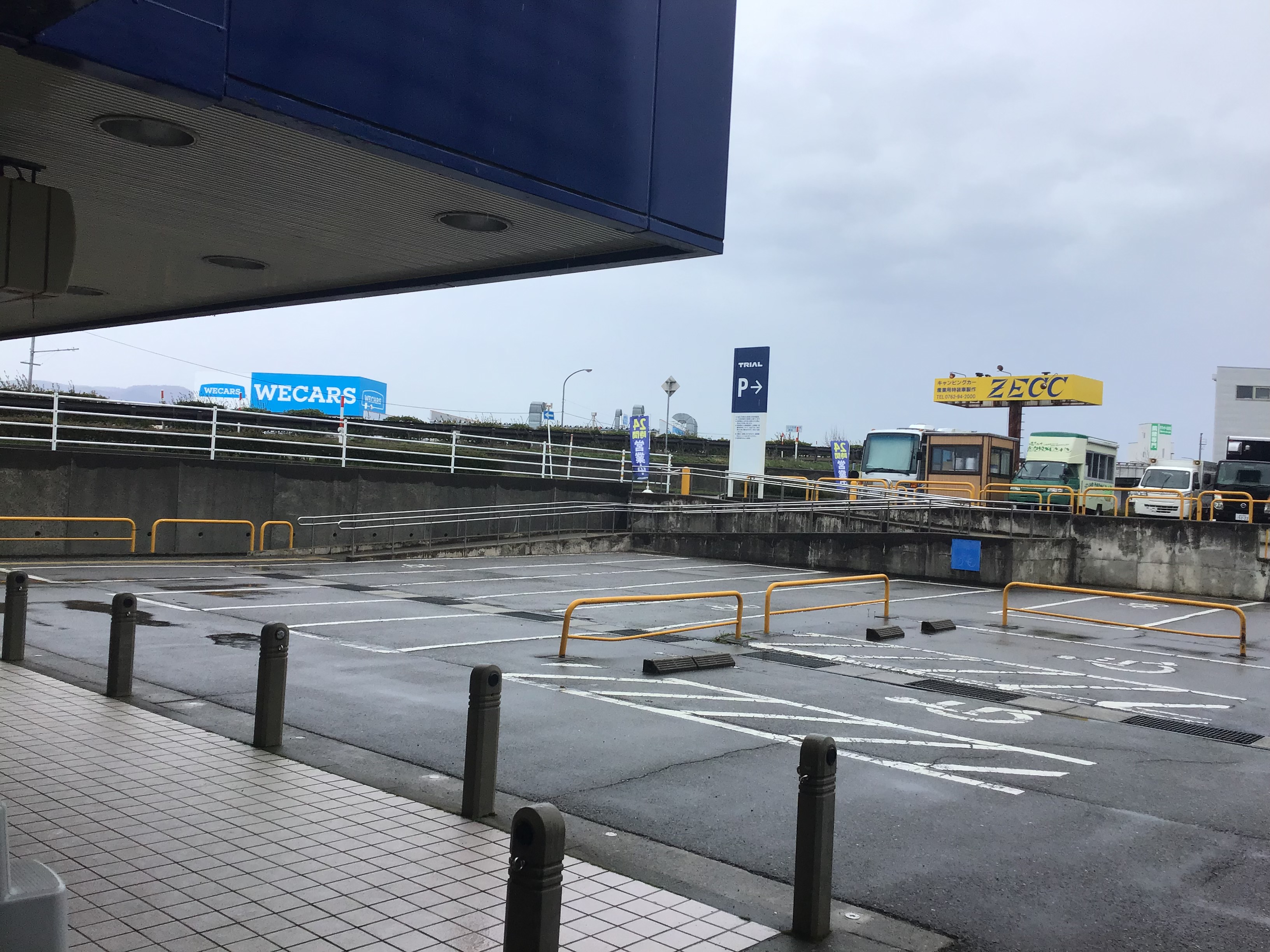 【スーパーセンタートライアル野々市店】キッチンカー（調理営業）出店限定/屋外　Ⓐキッチンカースペース※電源準備中