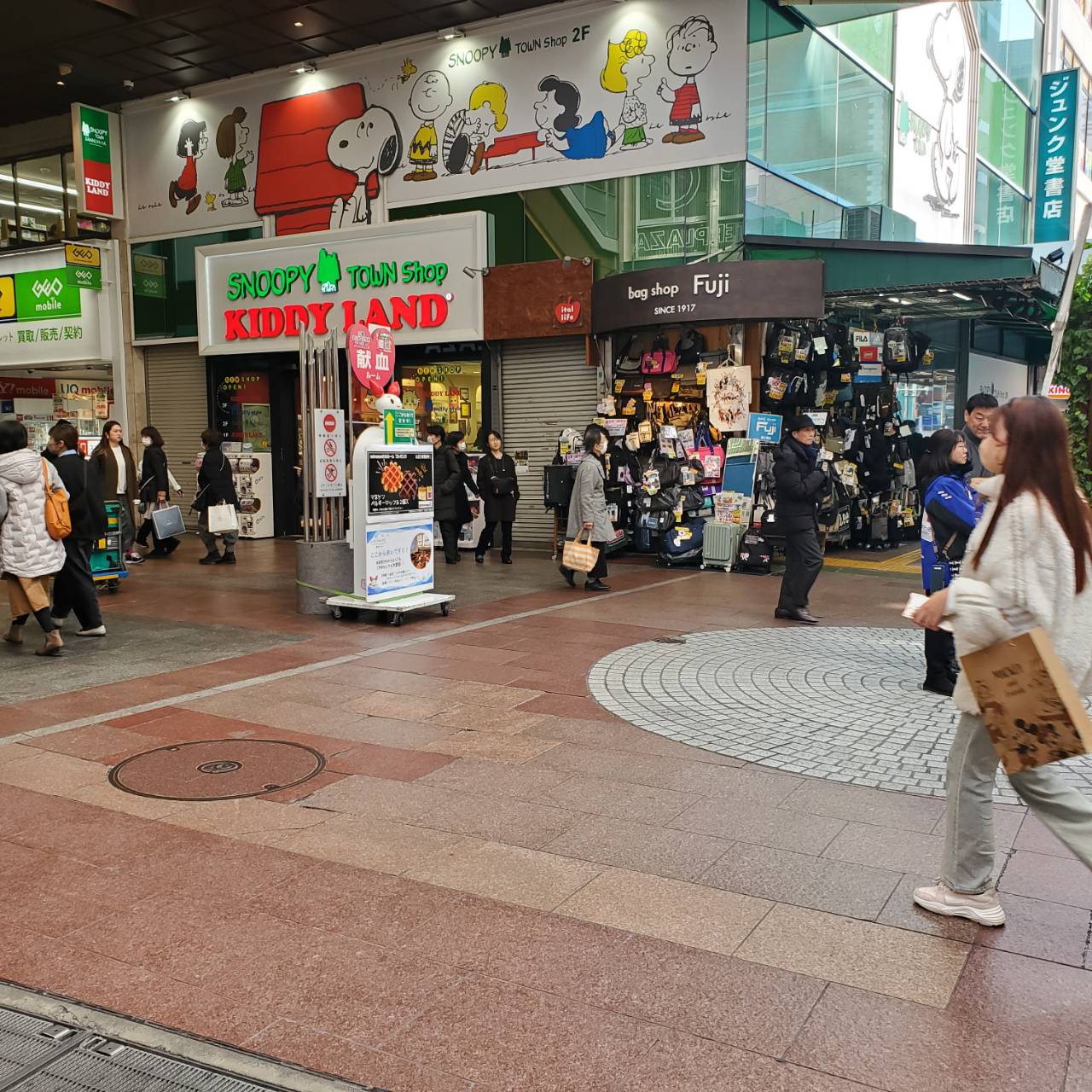 【三宮駅5分】販促イベントや物販に最適な三宮センター街、さんセンタープラザ目の前の路面スペースの画像7