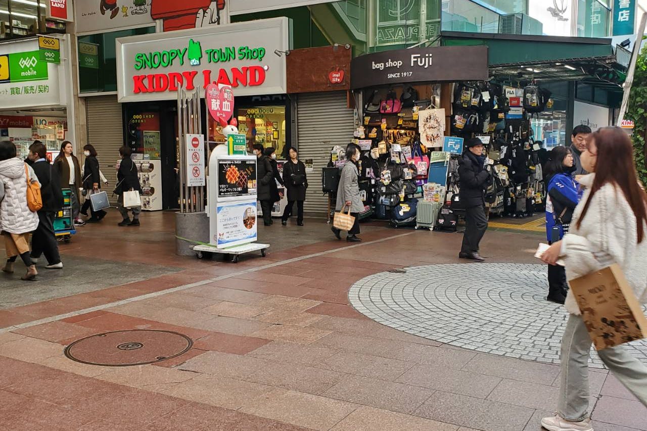 【三宮駅5分】販促イベントや物販に最適な三宮センター街、さんセンタープラザ目の前の路面スペース