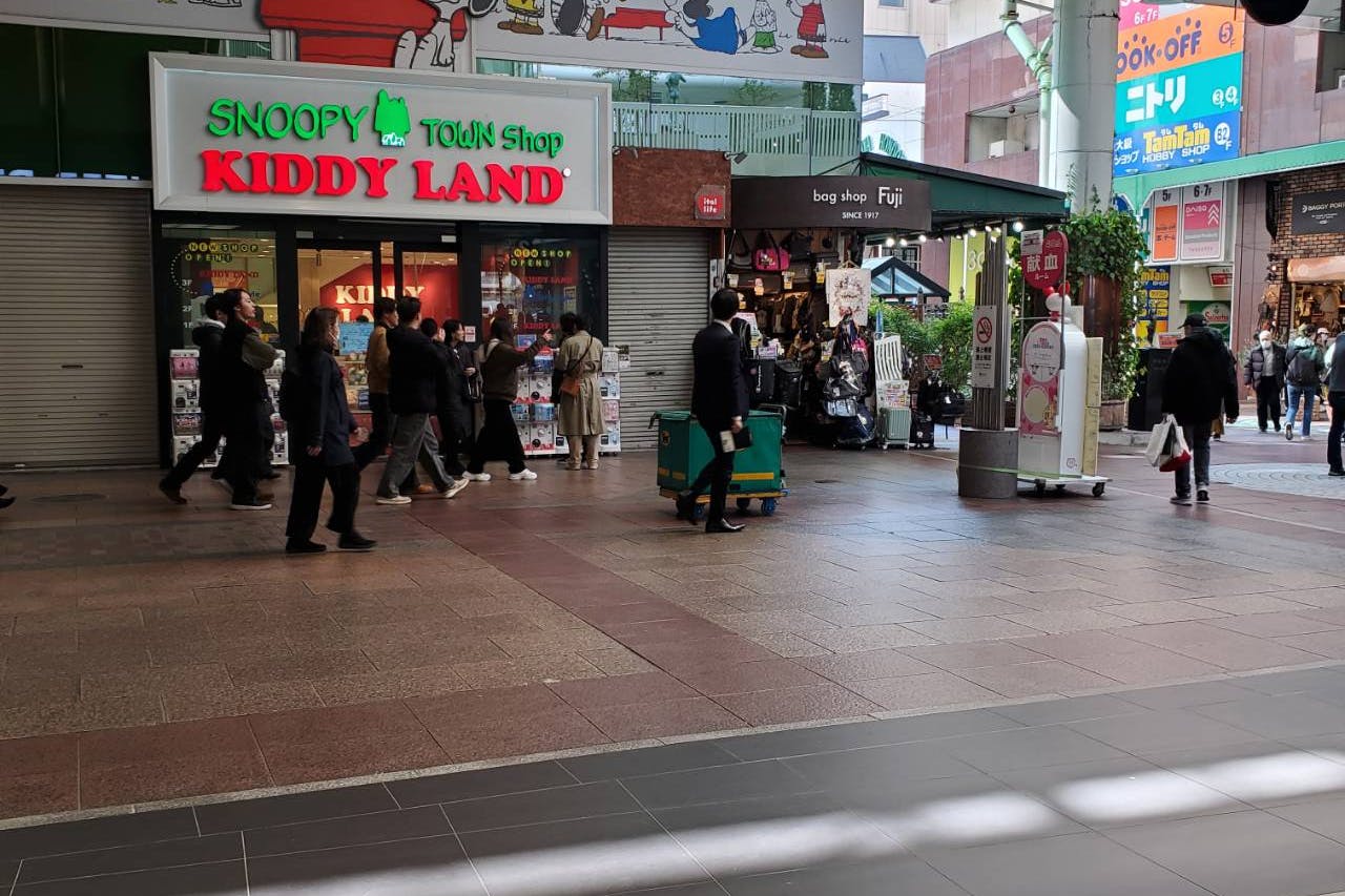 【三宮駅5分】販促イベントや物販に最適な三宮センター街、さんセンタープラザ目の前の路面スペース