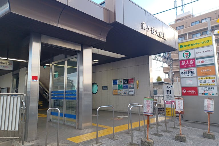 【鎌ヶ谷大仏駅】(改札外)食物販やポップアップストアに最適な人の流動が多い改札前コンコースの画像4