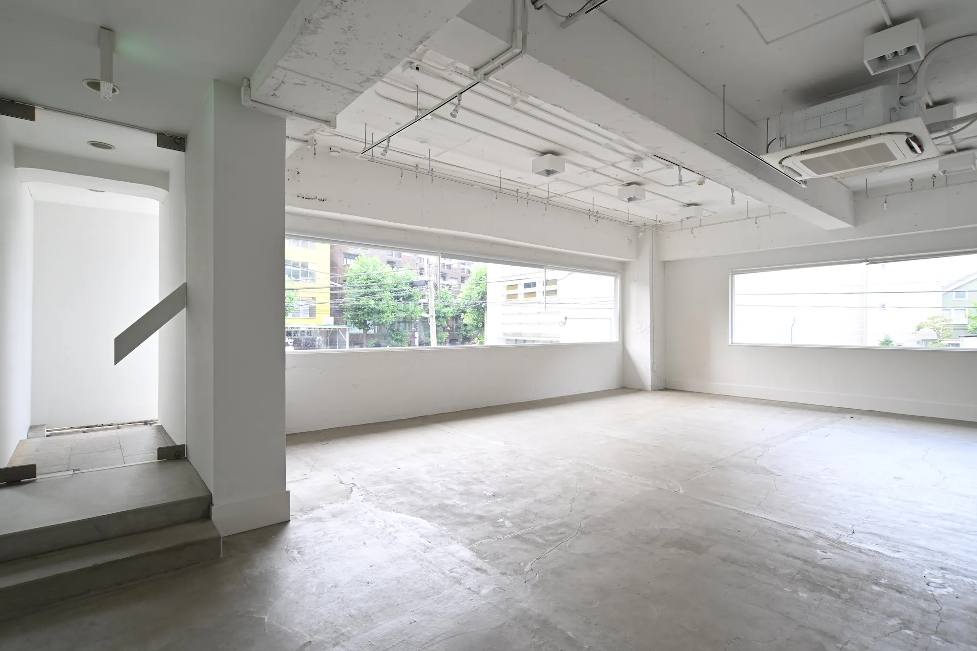 【代官山|渋谷駅8分|UPPER STUDIO】自然光が入る贅沢なクリエイティブスペース