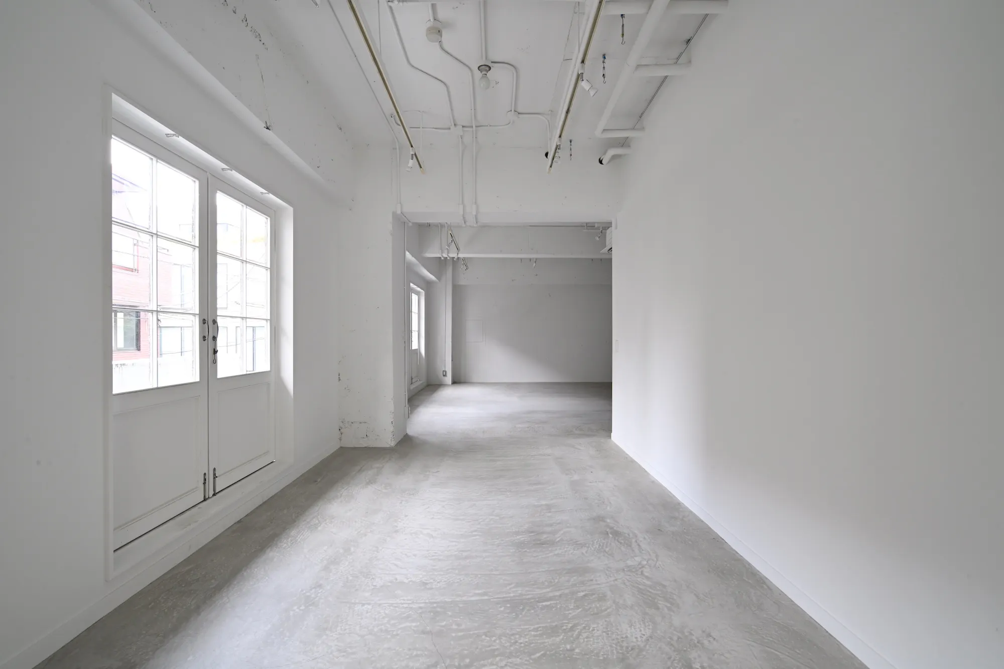 【代官山|渋谷駅8分|UPPER STUDIO】自然光が入る贅沢なクリエイティブスペース