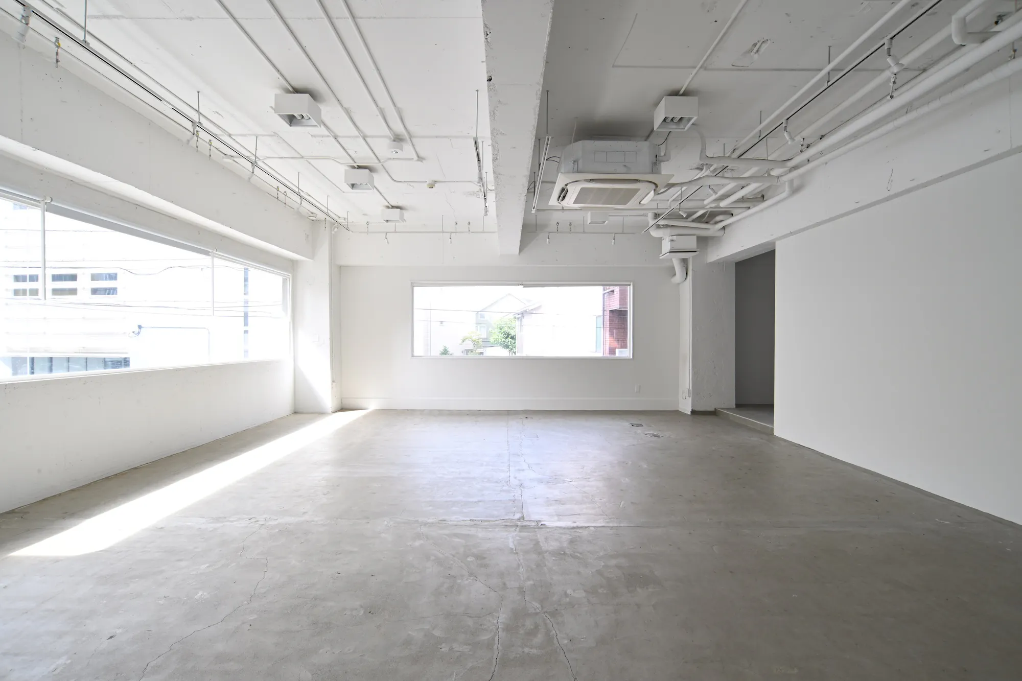 【代官山｜渋谷駅8分｜UPPER STUDIO】自然光が入る贅沢なクリエイティブスペース