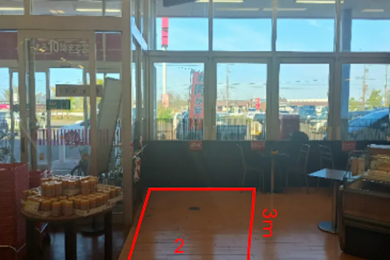 【マックスバリュ板柳店】お客さま休憩所脇 販促プロモーションに最適なスーパー店内催事イベントスペースの画像2