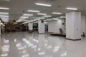 【ユーカリプラザ/ユーカリが丘駅直結】ポップアップやプロモーションに適した地域密着型の商業施設1階三越前のイベントスペース(200㎡)