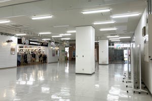【ユーカリプラザ/ユーカリが丘駅直結】ポップアップやプロモーションに適した地域密着型の商業施設1階三越前のイベントスペース(200㎡)
