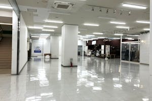 【ユーカリプラザ/ユーカリが丘駅直結】ポップアップやプロモーションに適した地域密着型の商業施設1階三越前のイベントスペース(200㎡)