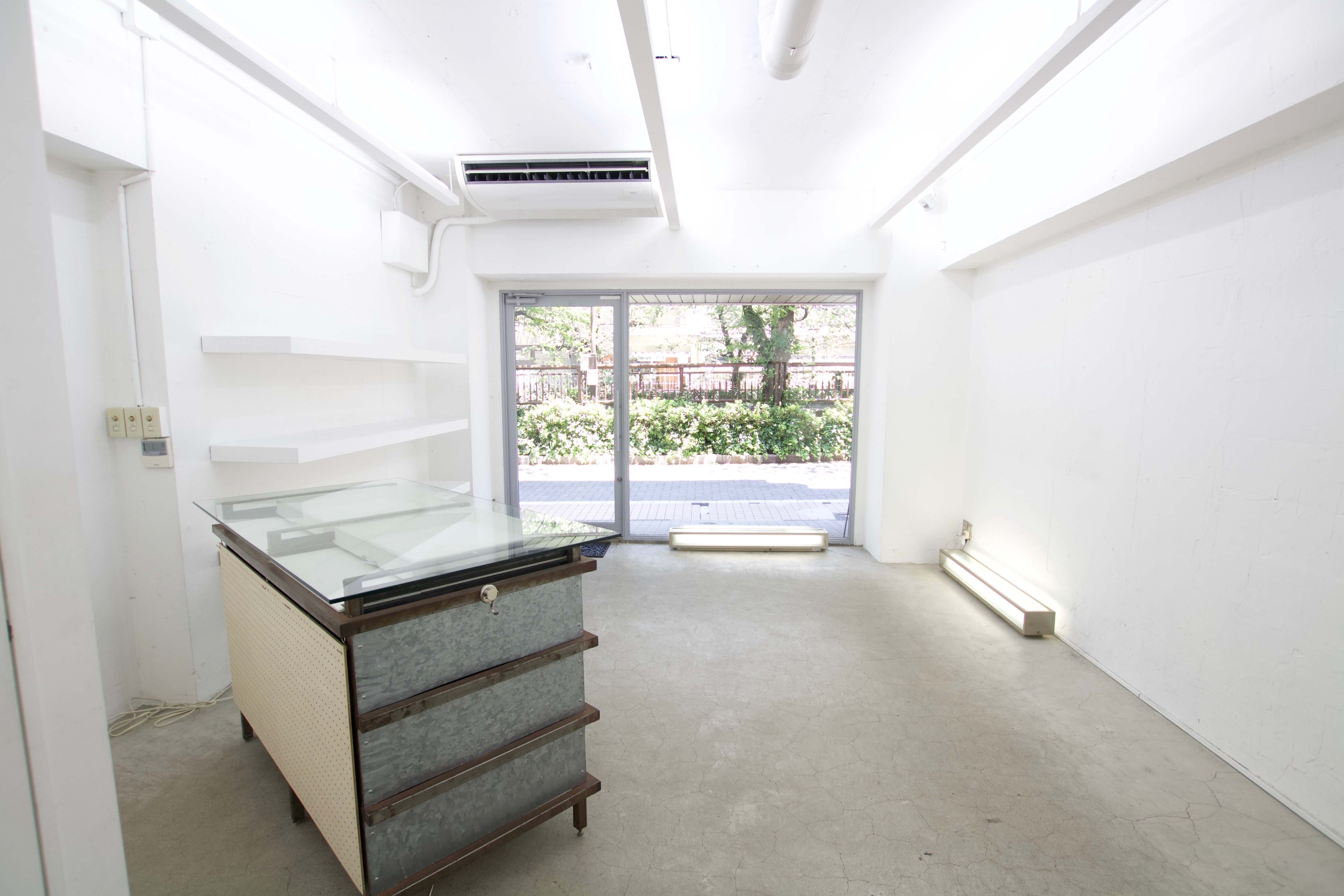 【中目黒駅4分】アパレル・ファッション関連のポップアップストアや展示会に適した目黒川沿いの貴重な路面スペース