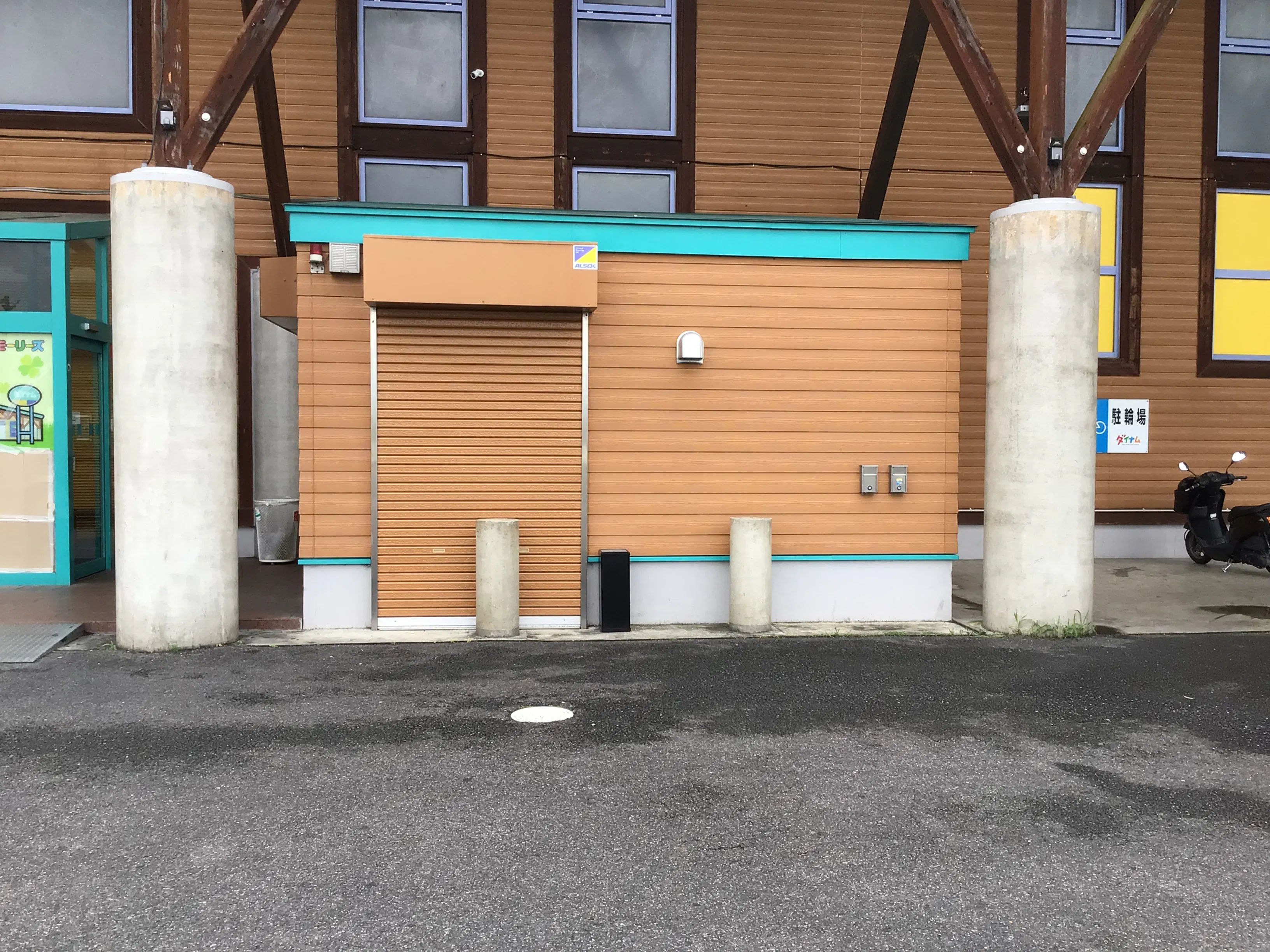 【ダイナム上野店ゆったり館】キッチンカーや各種プロモーションイベントに最適なアミューズメント施設のイベントスペース