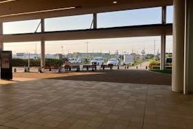 【イオンモール新小松】大庇下/駐車場