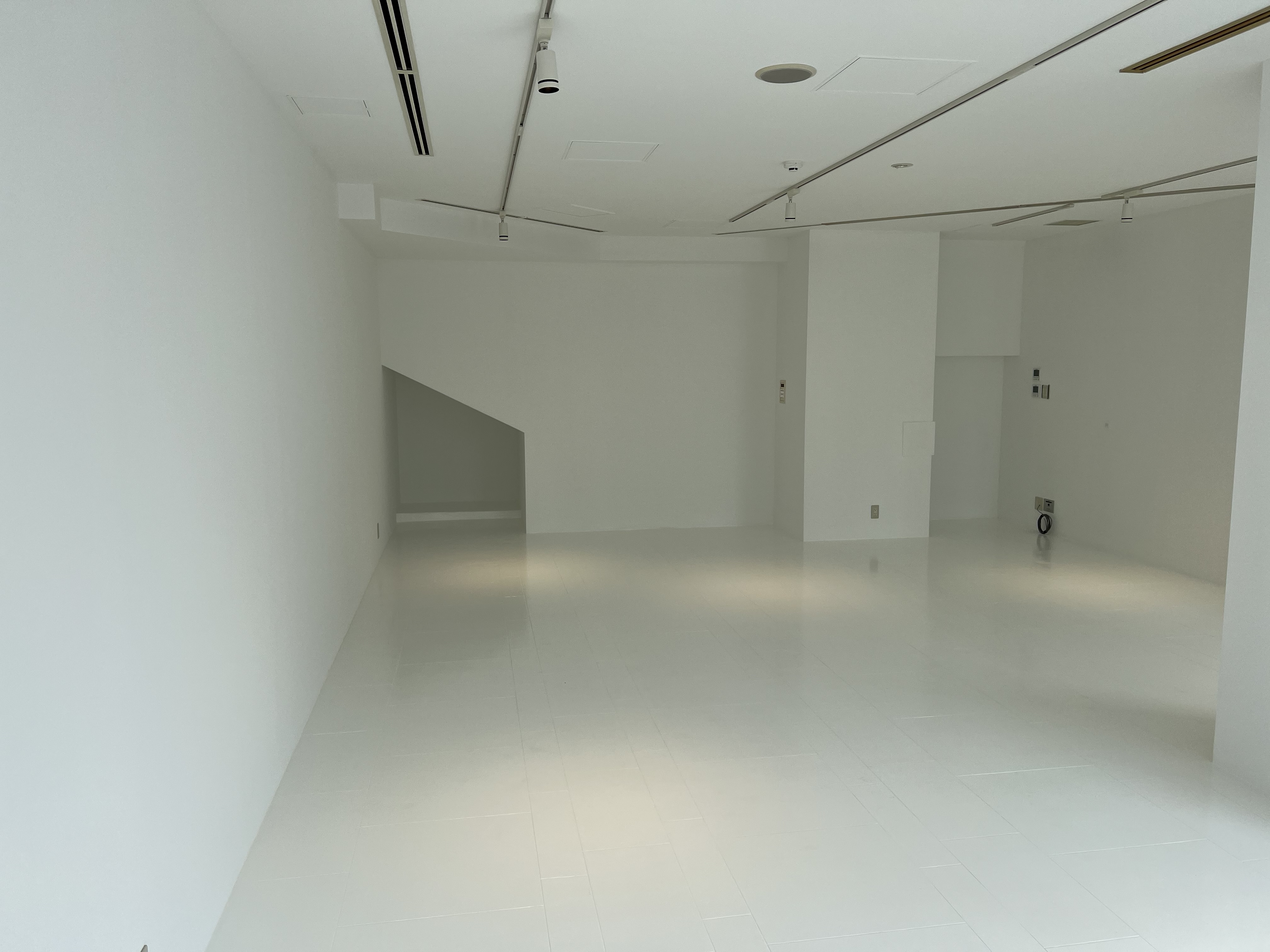 【明治神宮前〈原宿〉駅1分】ポップアップストアやPRイベントに最適な神宮前交差点に面する表参道エリアでも随一の認知度を誇るイベントスペースの画像6