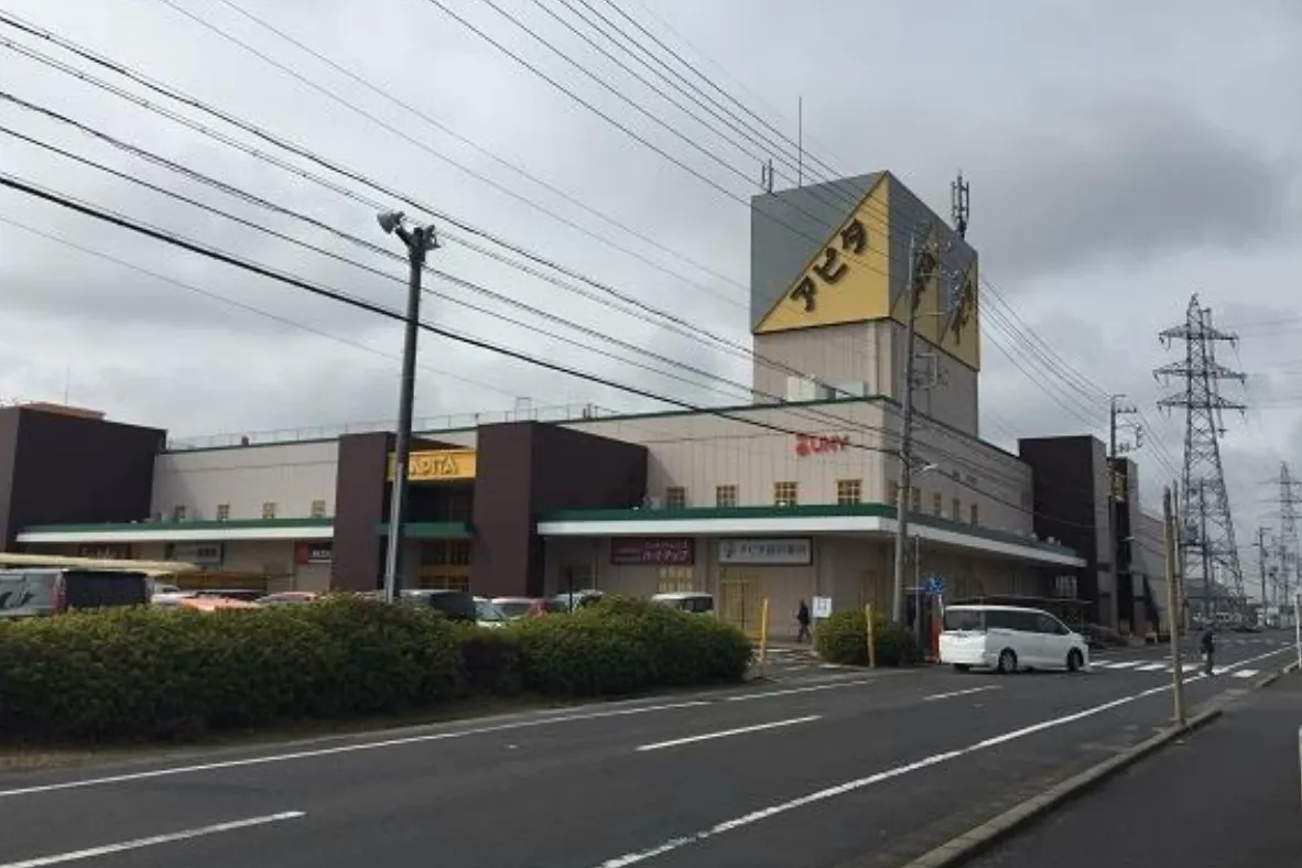 【アピタ稲沢店】販促プロモーションや食物販に最適な1Fイベント広場(スタバ前)のイベントスペース