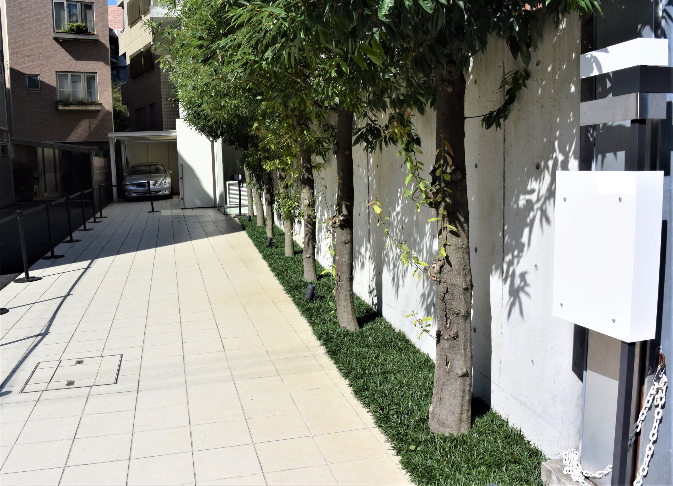 外観・駐車場もあり幅広い来客を見込めます。