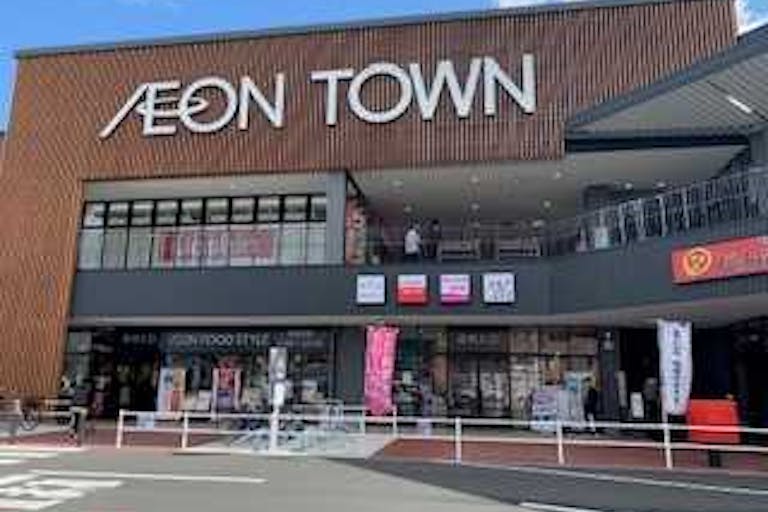 【イオンタウン川西】ポップアップストアやプロモーションに適した施設中央入り口付近のイベントスペースの画像3