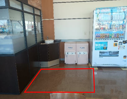 【イオンつがる柏店】イオン側フードコート内 販促プロモーションに最適なスーパー店内催事イベントスペース