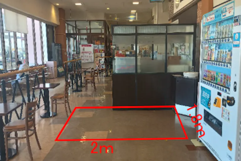 【イオンつがる柏店】イオン側フードコート内 販促プロモーションに最適なスーパー店内催事イベントスペースの画像1