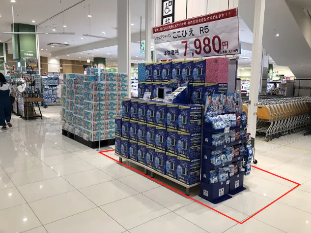 【イオンスタイル新利府/エスカレーター前③】プロモーションイベントや各種物販に最適な人通りの多い1階エスカレーター前のイベントスペース