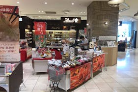 【マルイファミリー溝口】2階 カレンダリウムF02【食物販・物販】店内入ってすぐ、来客数も多く物産展や集合イベントに最適